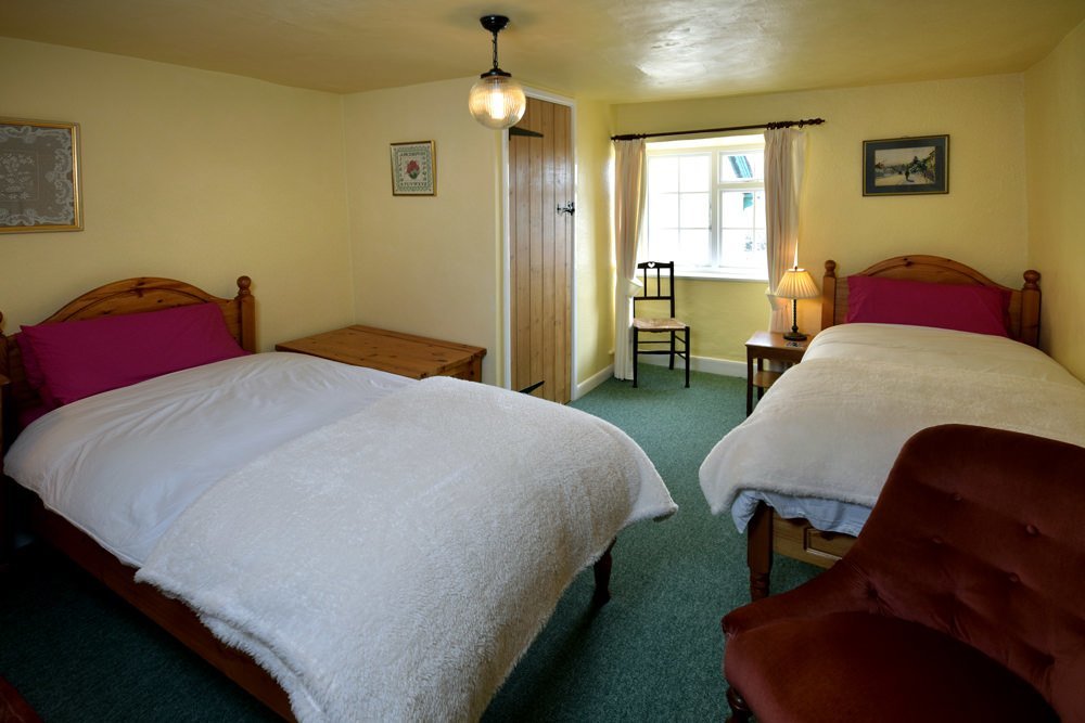 Second twin bedroom